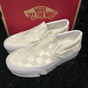 VANS checkerboard cream satin platform slip on shoes sneakers women's 7 new